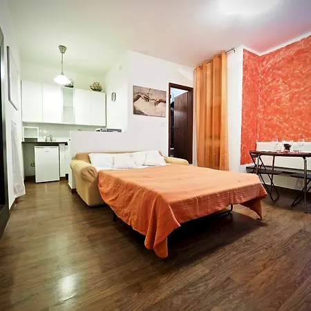Apartment Rosso San Luca Zona Acquario Genoa